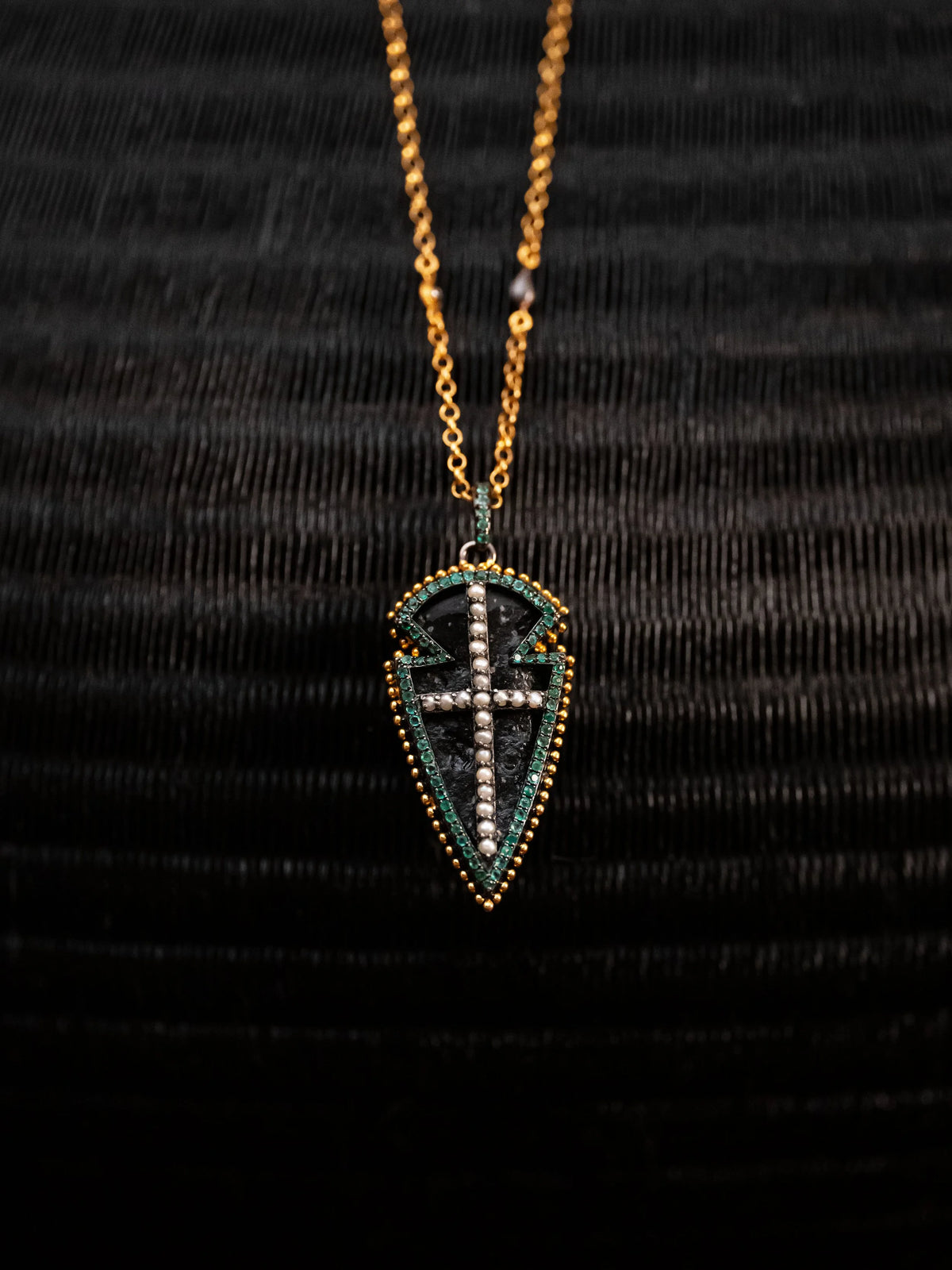 Amira (Petite) : Obsidian & Emeralds