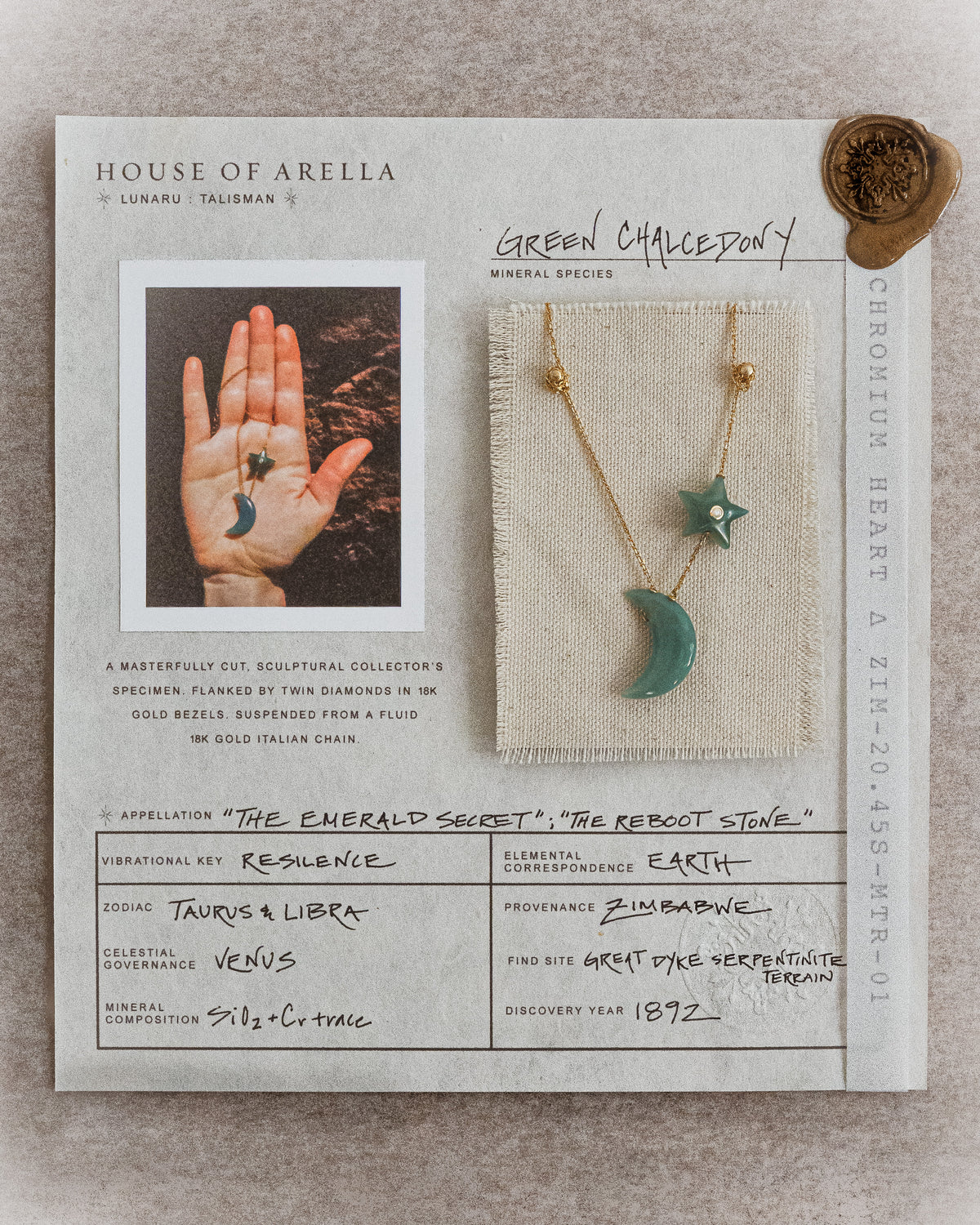 LUNARU : Green Chalcedony