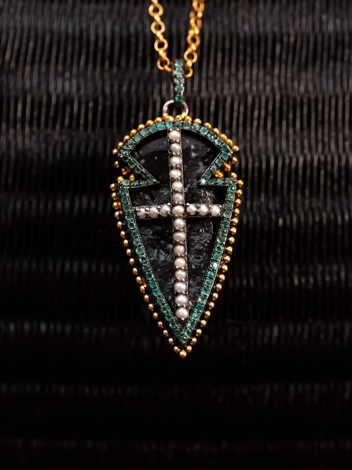 Amira (Petite) : Obsidian & Emeralds