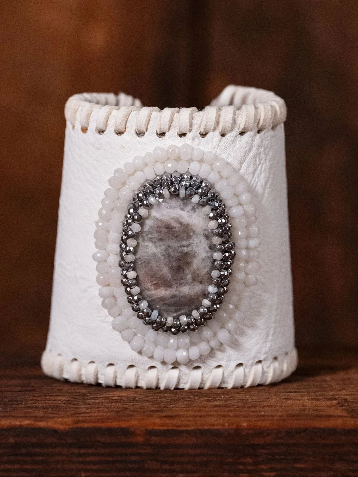 Apotropaic IX : Moonstone
