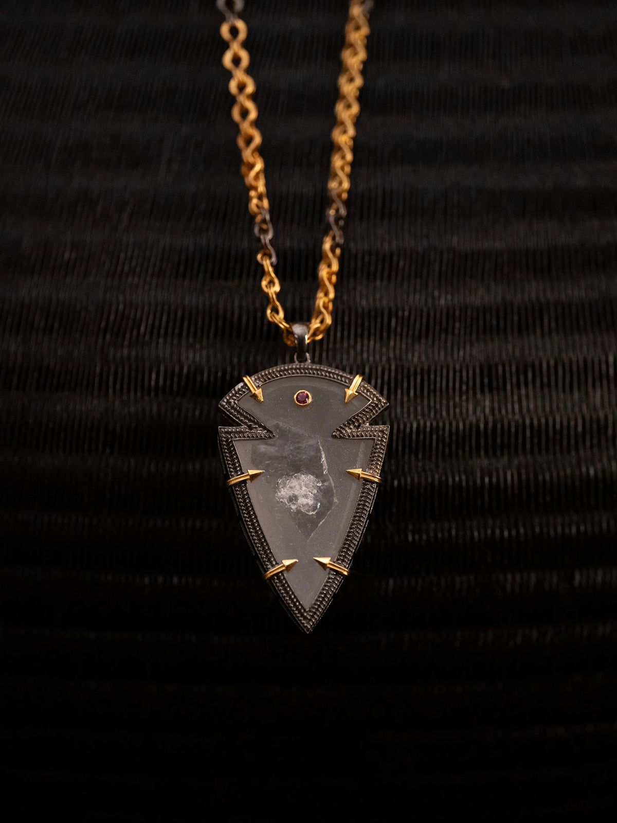 Fortis (Grande): Clear Quartz & Garnet