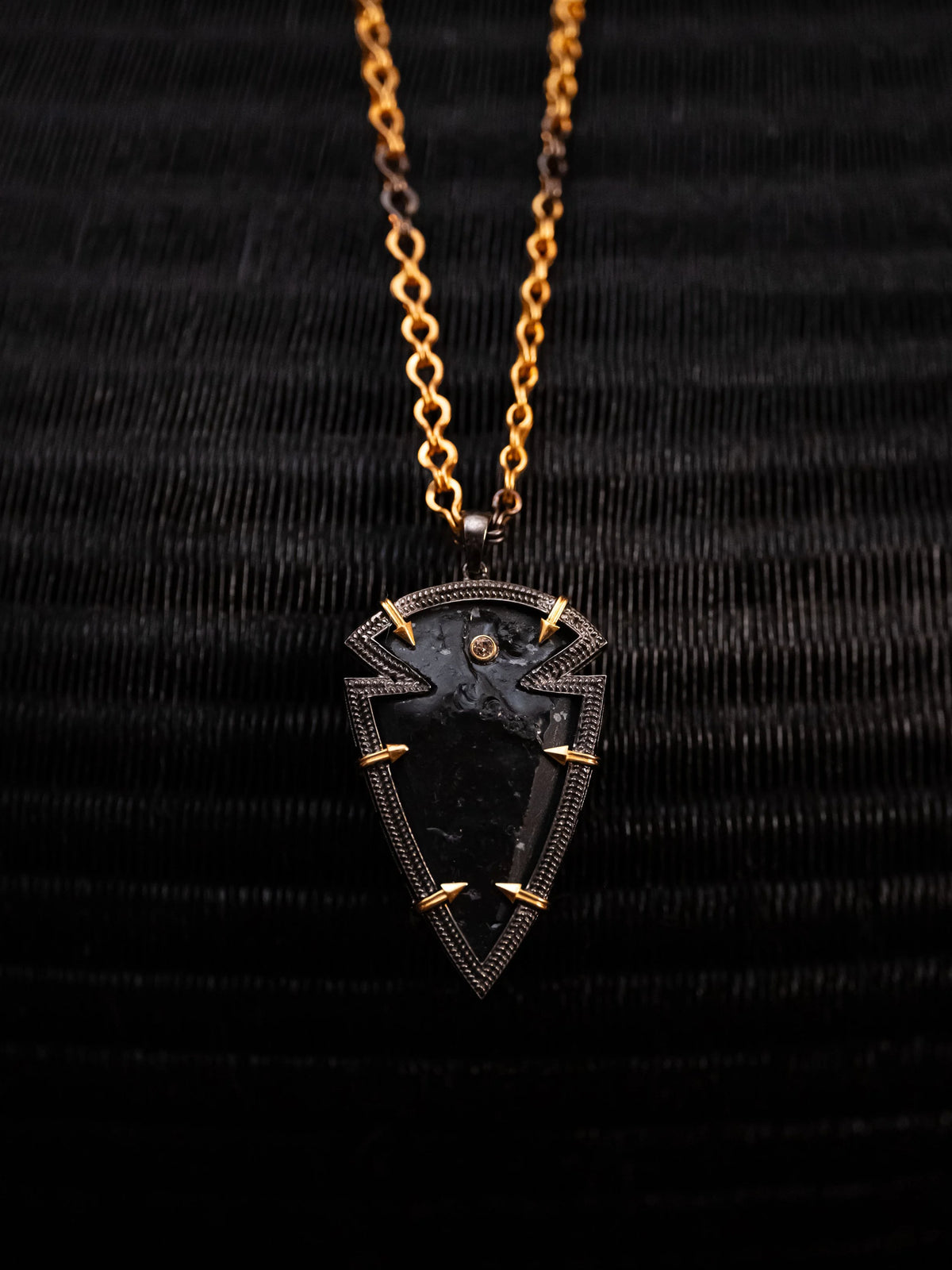 Fortis (Grande): Obsidian & Champagne Diamond