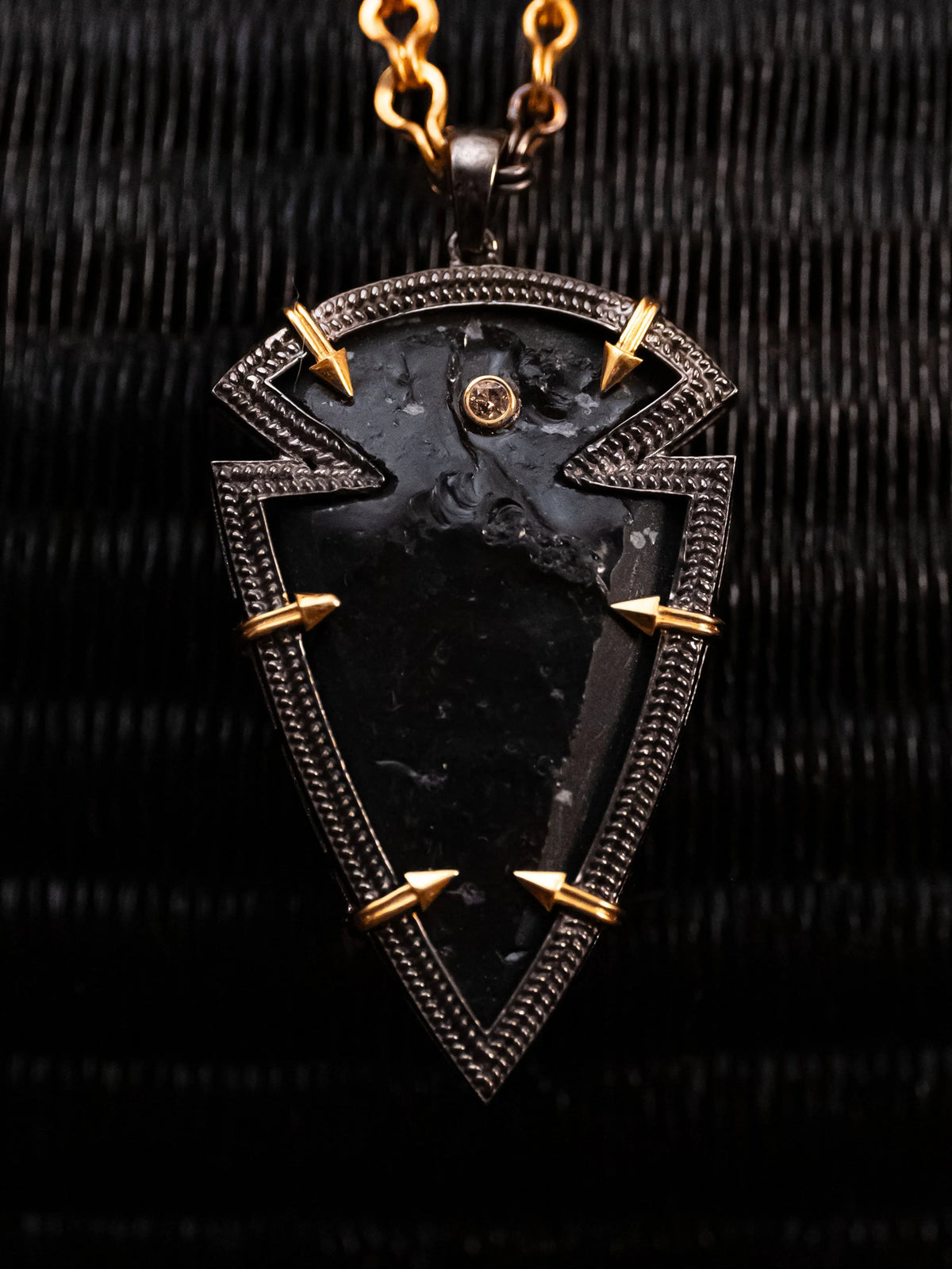 Fortis (Grande): Obsidian & Champagne Diamond