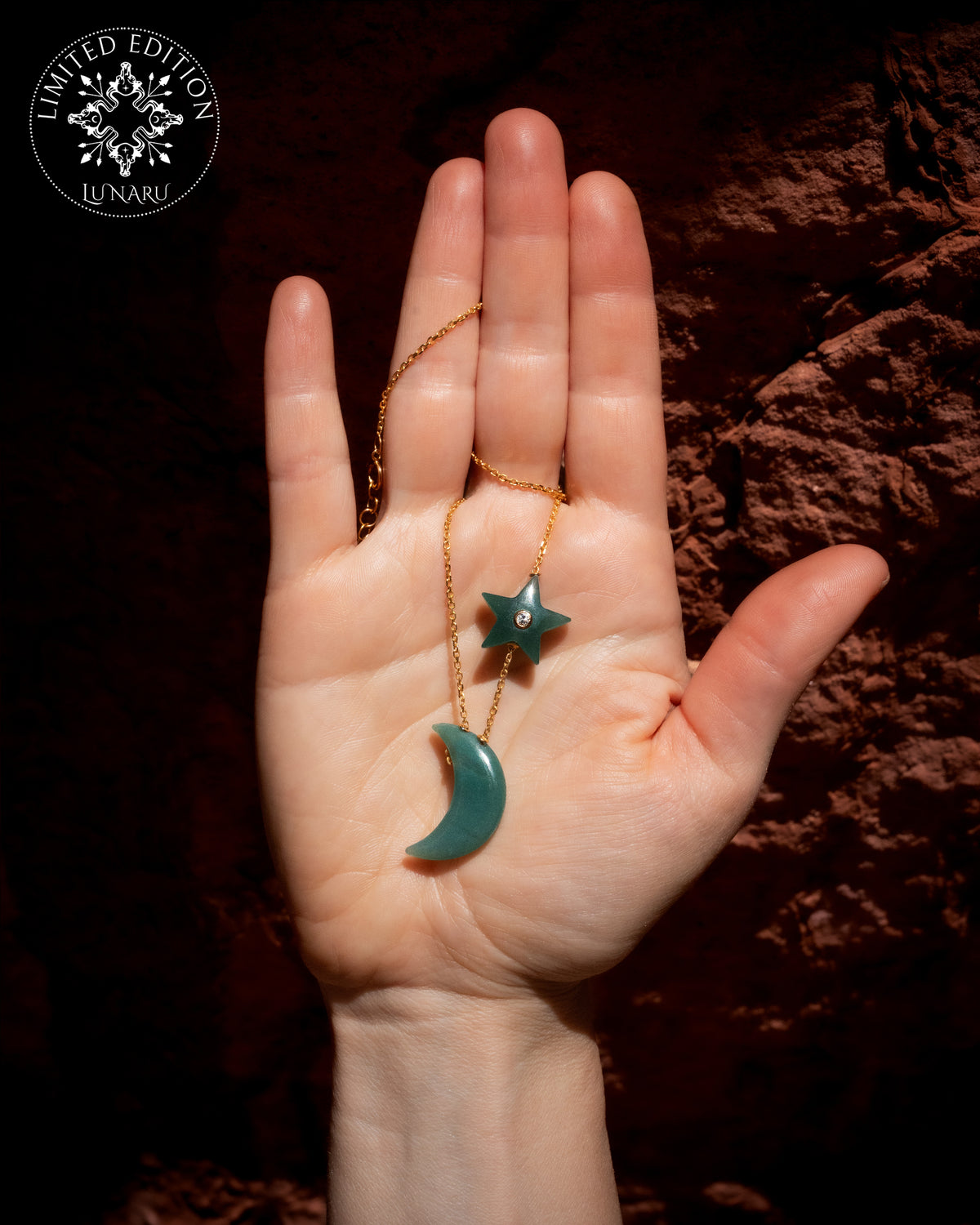 LUNARU : Green Chalcedony