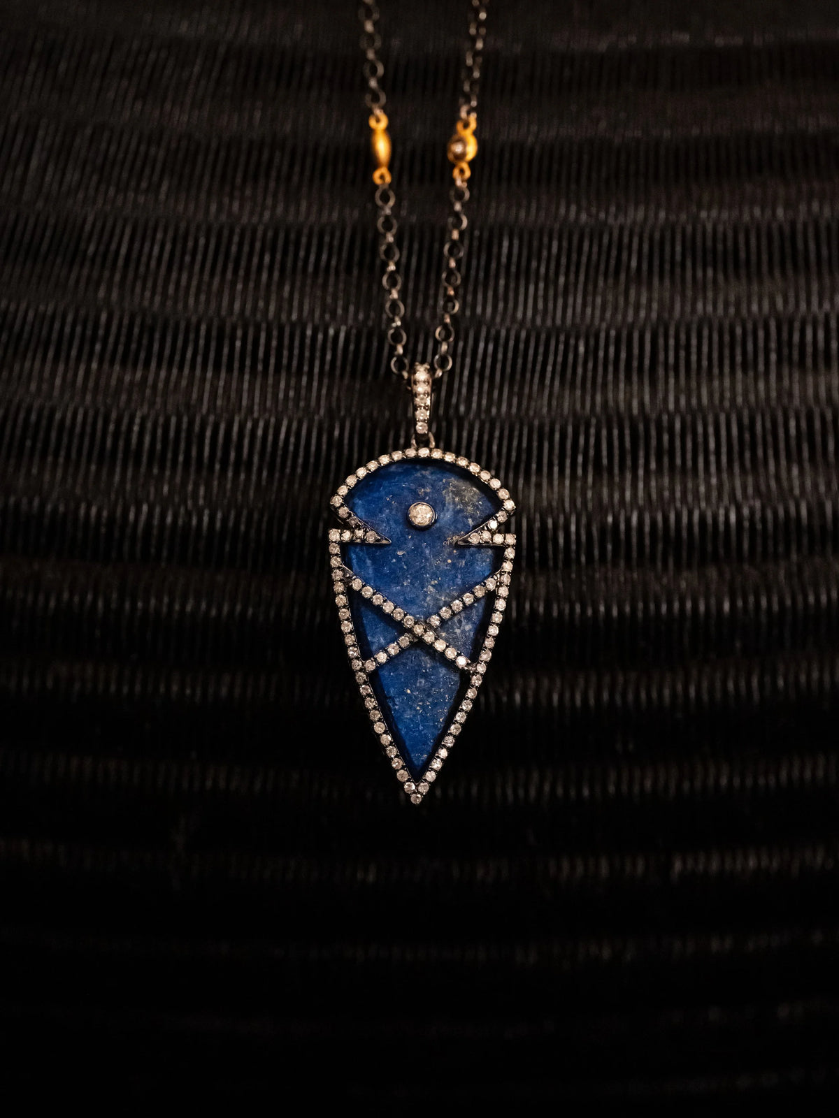 Luxana : Lapis & Diamonds