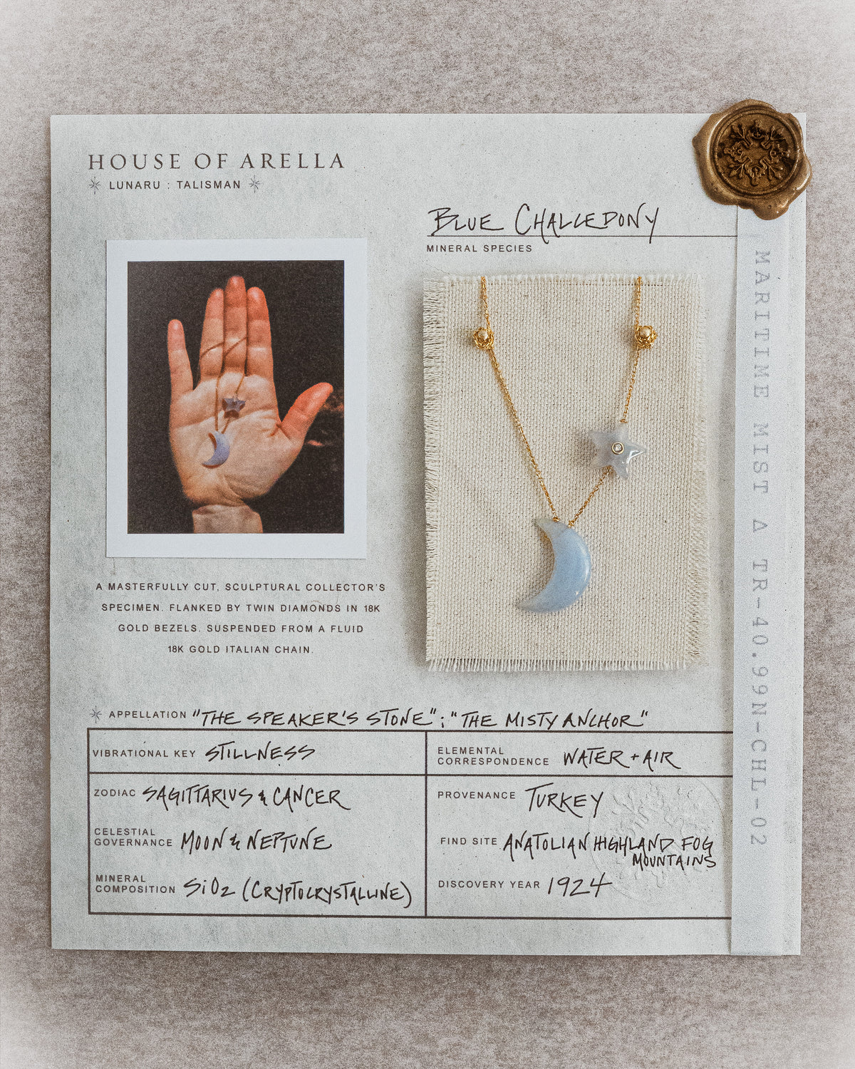 LUNARU : Blue Chalcedony